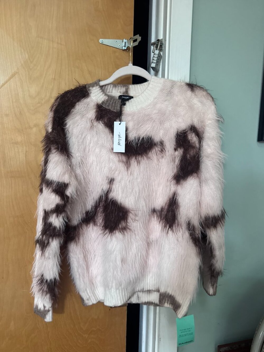 NWT Nasty Gal Fluffy Tie Dye Jumper Cream, Small - Picture 4 of 6